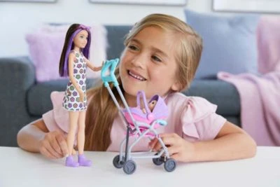 Barbie Skipper Babysitters Inc.“-Puppe Und Kinderwagen-Spielset, Für Kinder Ab 3 Jahren – Bild 2